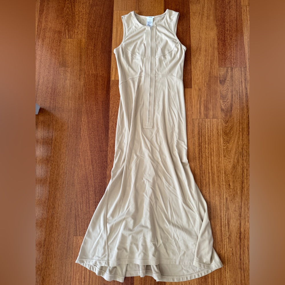 Wolford 3D cut Sleeveless midi dress